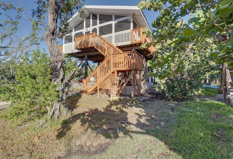 Little Gasparilla Island Paradise: Walk To Beach!