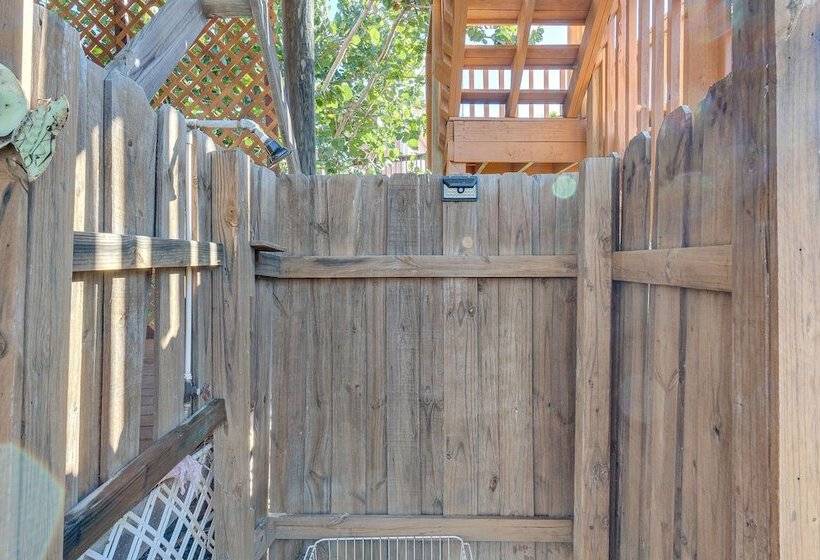 Little Gasparilla Island Paradise: Walk To Beach!