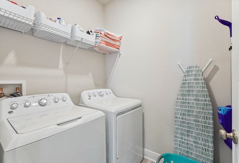 Port St Joe Escape W/ Golf Cart & Pool Access