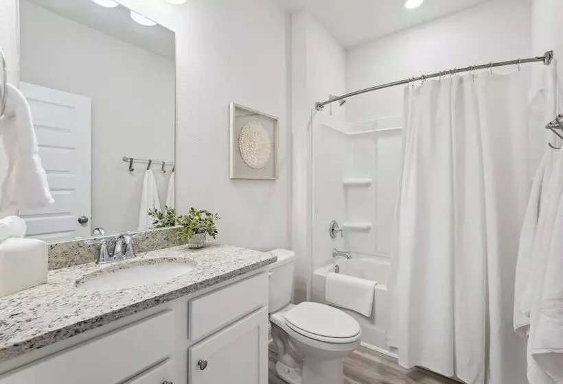 Port St Joe Escape W/ Golf Cart & Pool Access