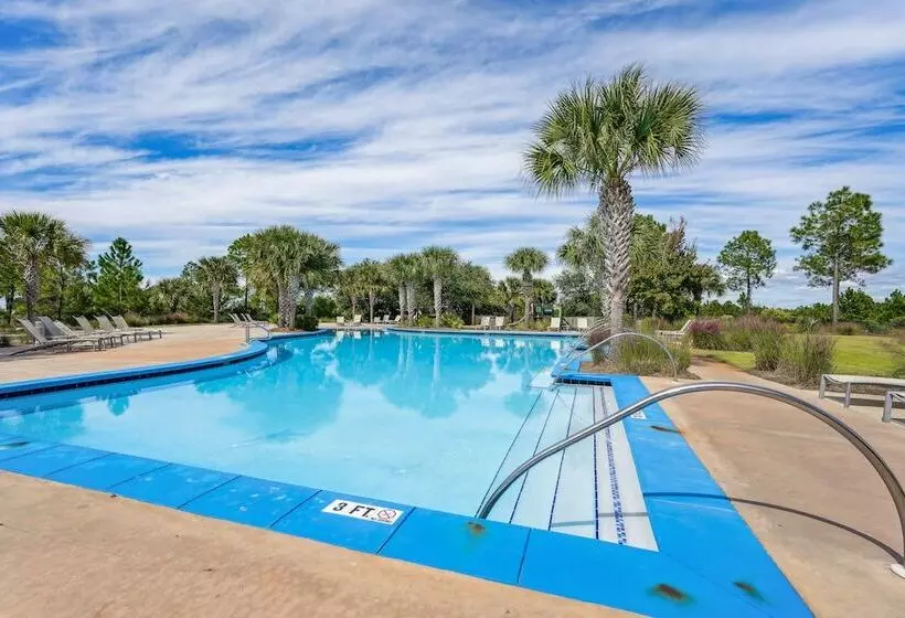 Port St Joe Escape W/ Golf Cart & Pool Access