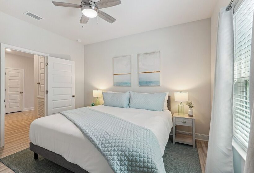 Port St Joe Escape W/ Golf Cart & Pool Access