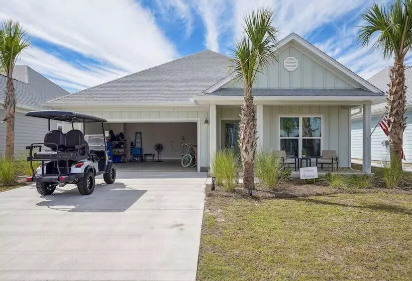 Port St Joe Escape W/ Golf Cart & Pool Access