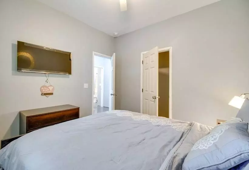 Charming Home Near Cherokee Riverside State Park!