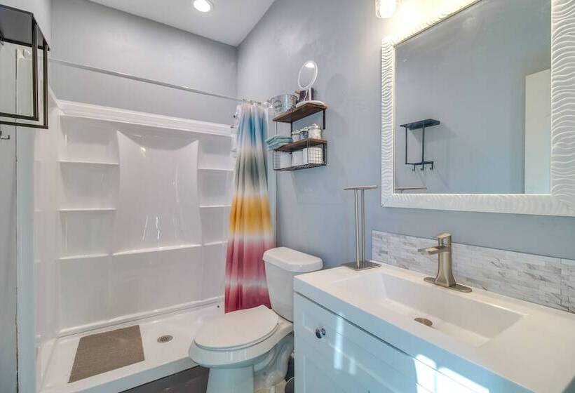 Charming Home Near Cherokee Riverside State Park!