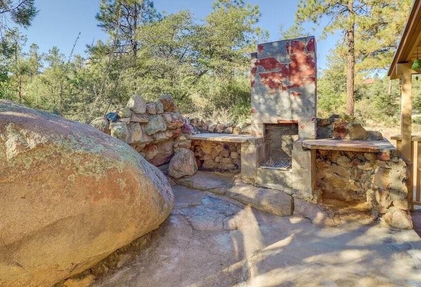 2 Mi To Dtwn: Prescott Gem W/ Patio & Views!
