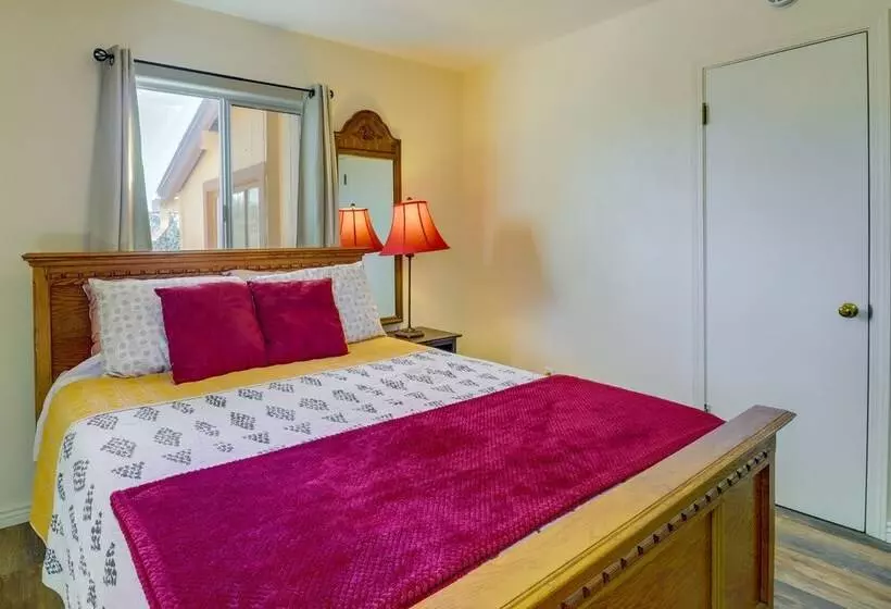 2 Mi To Dtwn: Prescott Gem W/ Patio & Views!