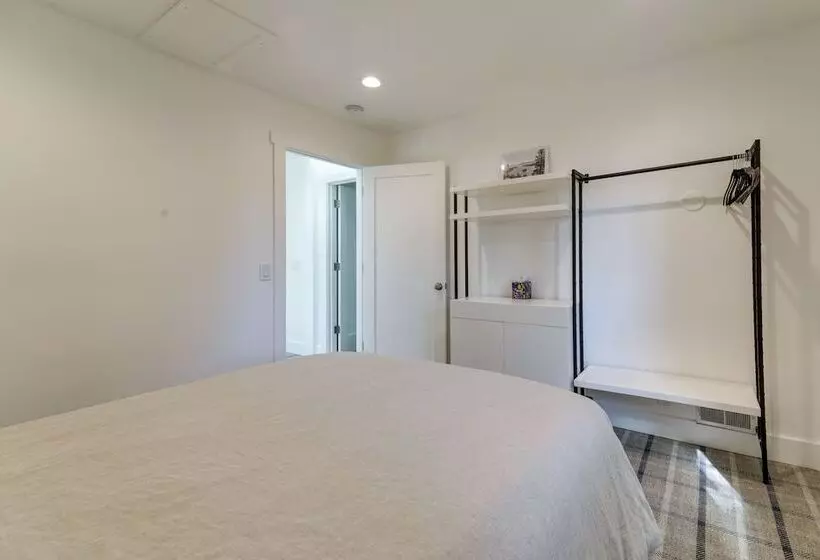 Gorgeous Tahoe City Home W/ Views, Steps To Beach