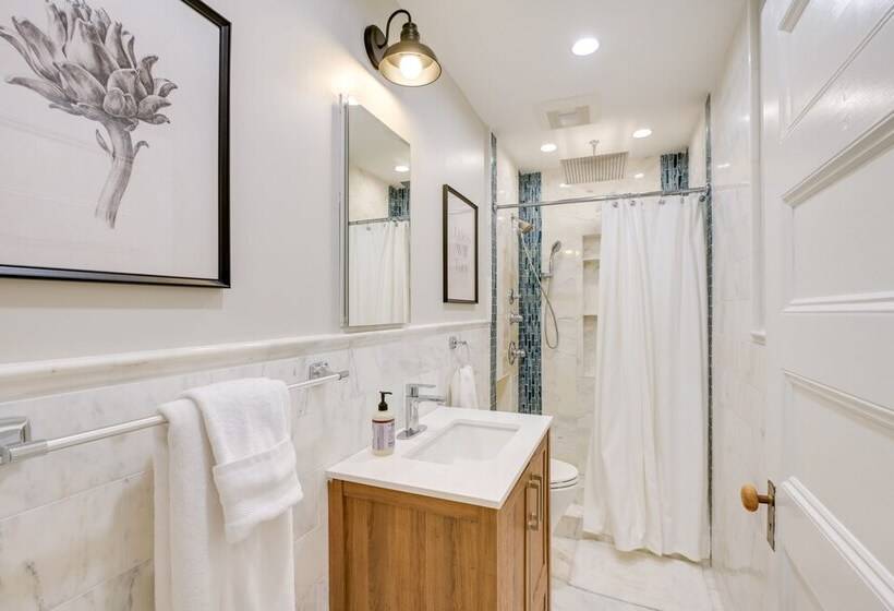 Historic Bar Harbor Home ~ 2 Blocks To Main St!