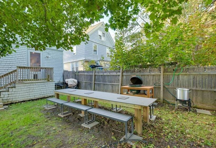 Historic Bar Harbor Home ~ 2 Blocks To Main St!