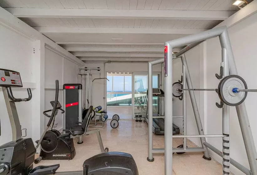 ホテル Bellevue Sardinia Resort, Affiliated by Meliá