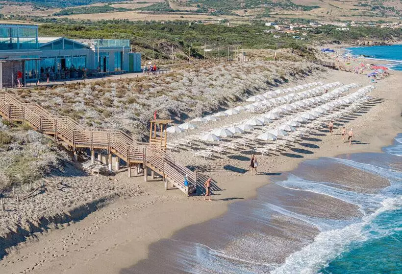 ホテル Bellevue Sardinia Resort, Affiliated by Meliá