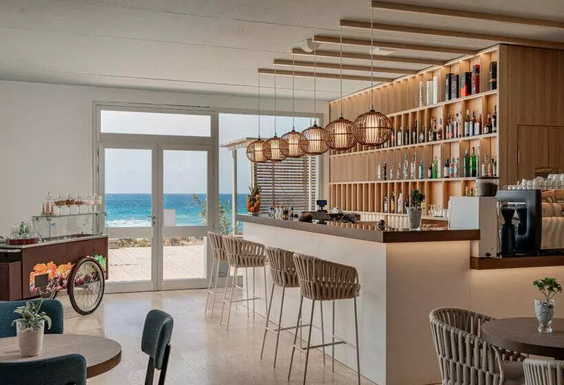 ホテル Bellevue Sardinia Resort, Affiliated by Meliá