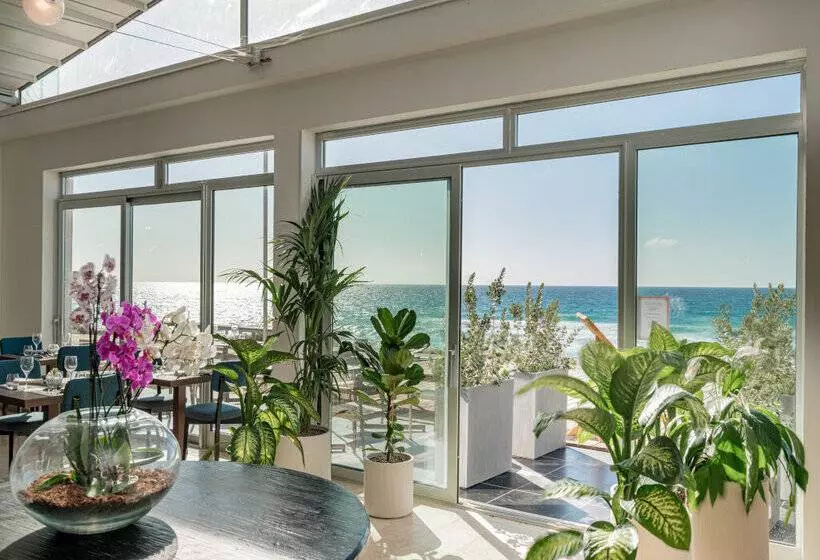 ホテル Bellevue Sardinia Resort, Affiliated by Meliá