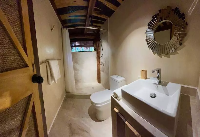 Hotelli Treehouse Tulum H2ojos