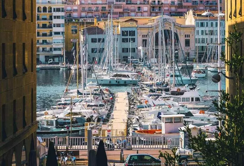 Hotelli Ibis Styles Cabriès Aix En Provence Tgv