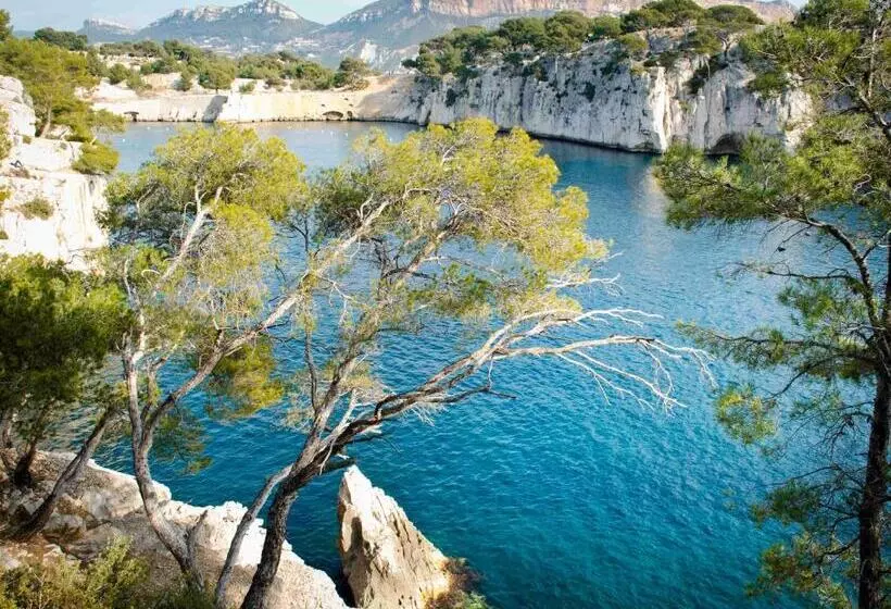 Hotelli Ibis Styles Cabriès Aix En Provence Tgv