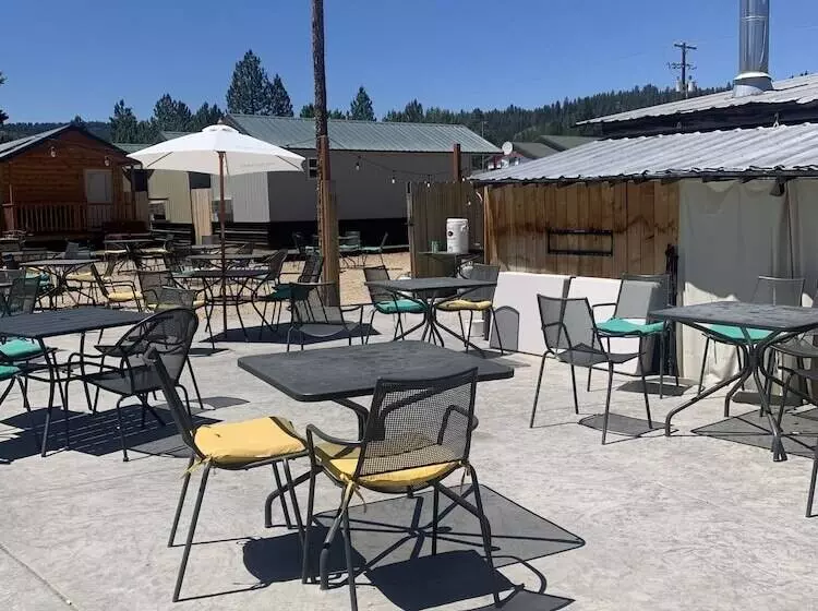 ホテル The Gold Mine