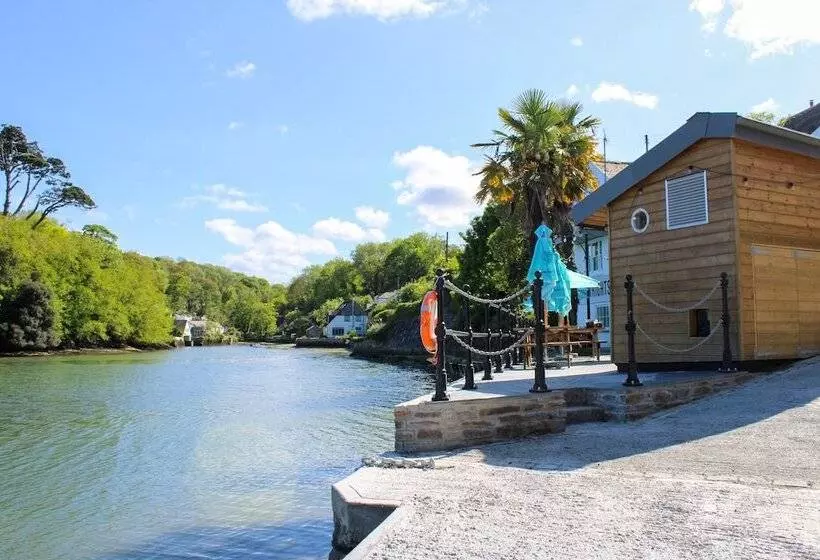 Hotelli The Shipwrights Arms