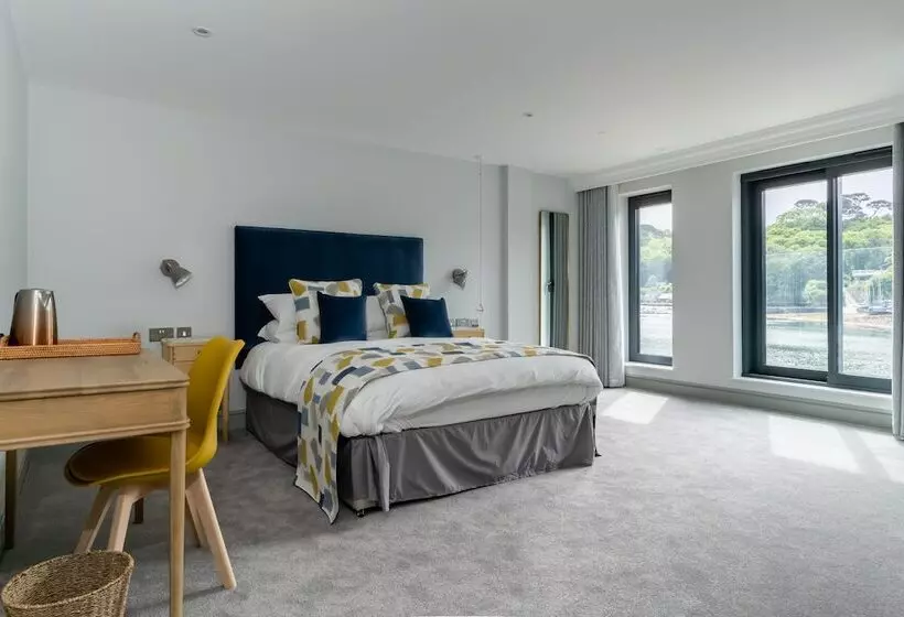 Hotelli The Shipwrights Arms