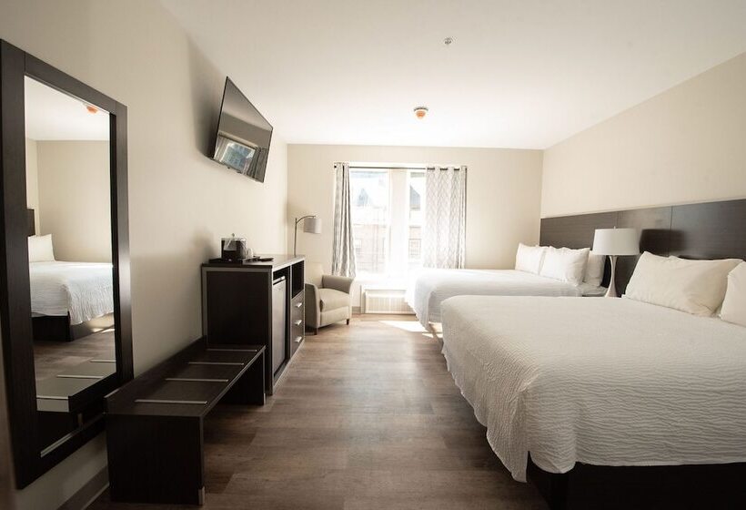 Отель The Y On Broadway