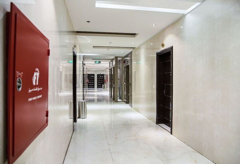 בית מלון כפרי Wasan Suites By Oyo