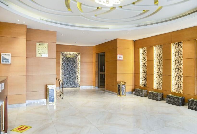 בית מלון כפרי Wasan Suites By Oyo