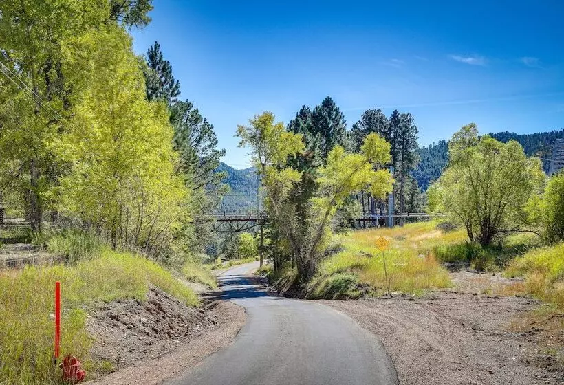 Lead Hideaway W/ Fireplace, Grill & Deck!
