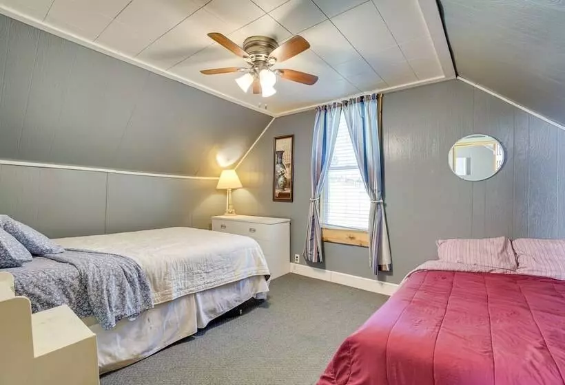 Lead Hideaway W/ Fireplace, Grill & Deck!