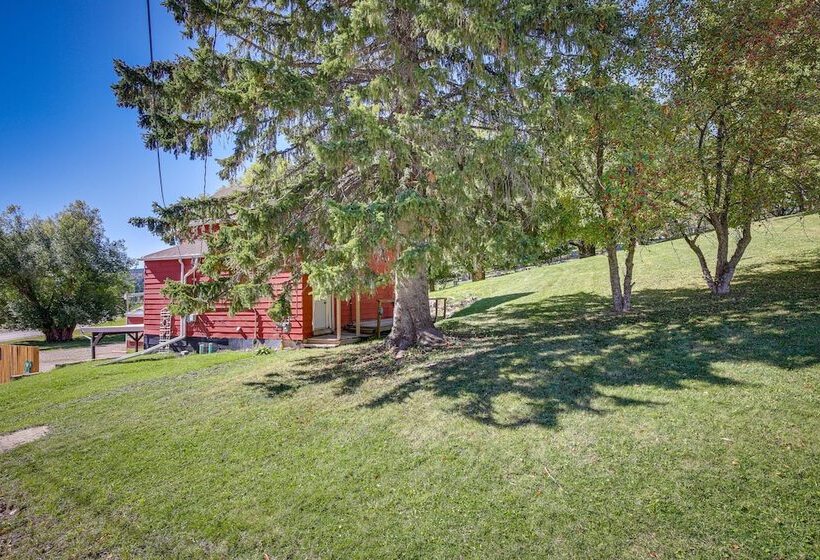 Lead Hideaway W/ Fireplace, Grill & Deck!