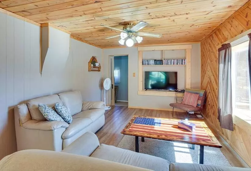 Lead Hideaway W/ Fireplace, Grill & Deck!