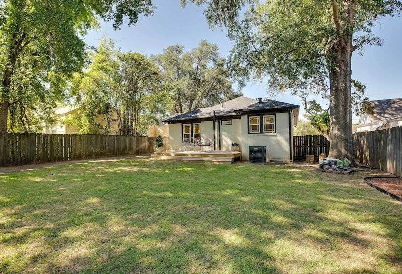 Walk To Dtwn: Tyler Tudor W/ Backyard