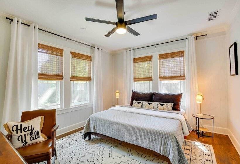 Walk To Dtwn: Tyler Tudor W/ Backyard