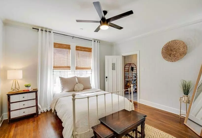 Walk To Dtwn:  Tyler Tudor  W/ Backyard