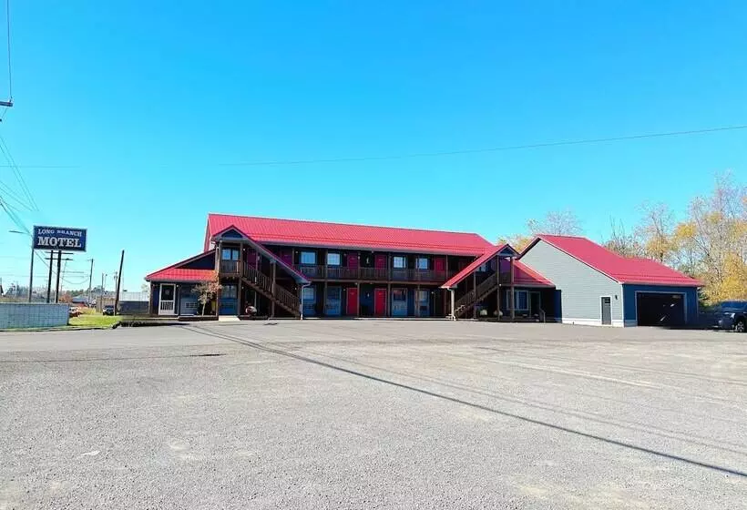 Motelli Riverside Suites