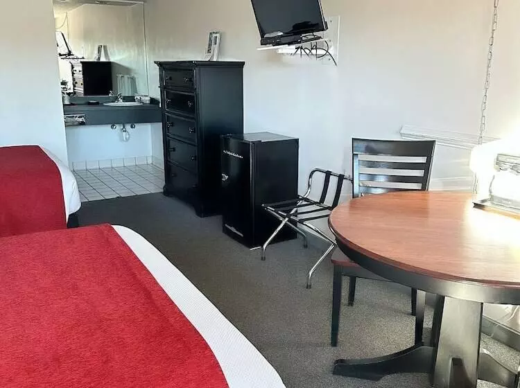 Motelli Riverside Suites