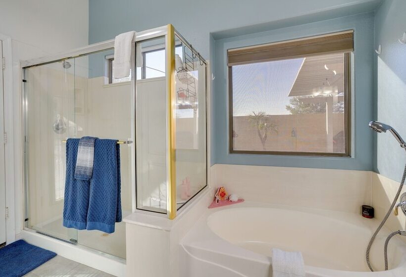 Oasis In Goodyear Heated Pool, Patio & Gazebo