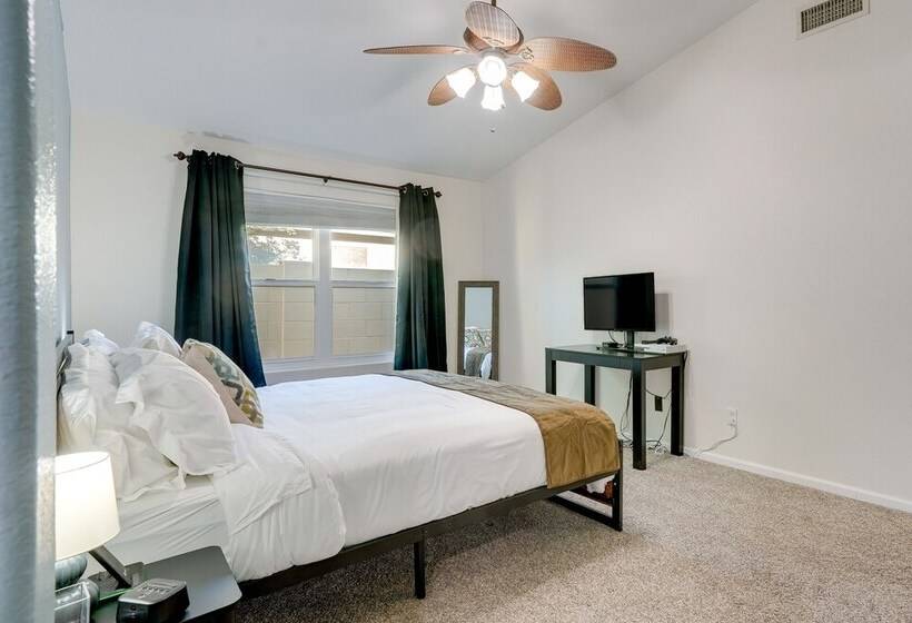 Oasis In Goodyear Heated Pool, Patio & Gazebo