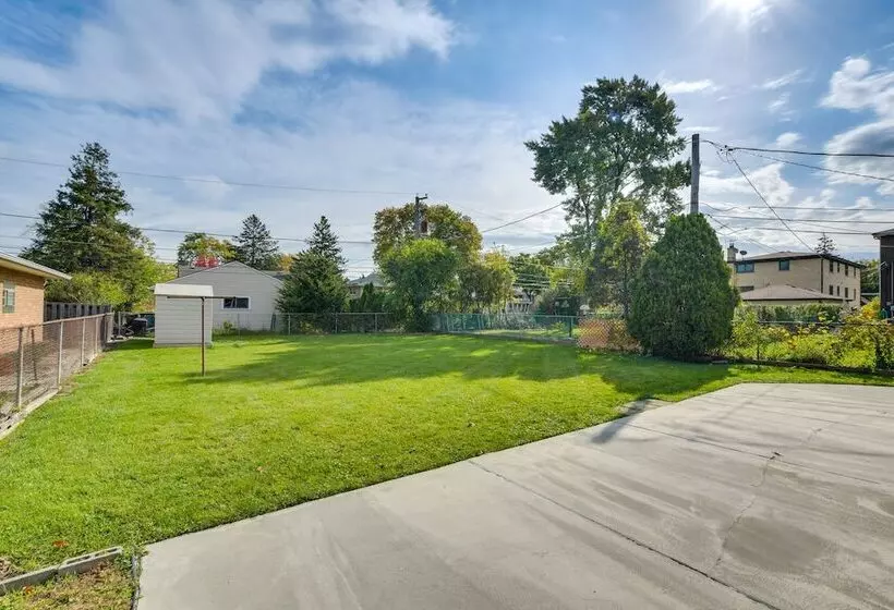 Park Ridge Vacation Rental: 17 Mi To Chicago