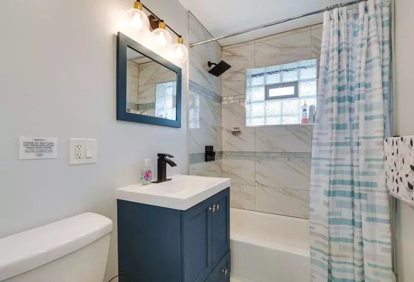 Park Ridge Vacation Rental: 17 Mi To Chicago