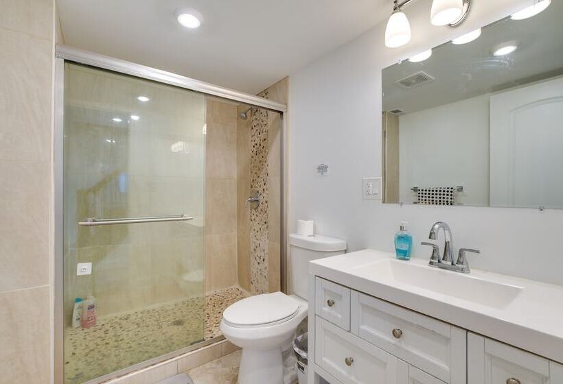 Park Ridge Vacation Rental: 17 Mi To Chicago