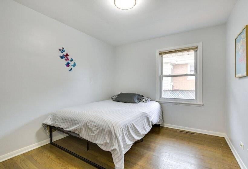 Park Ridge Vacation Rental: 17 Mi To Chicago