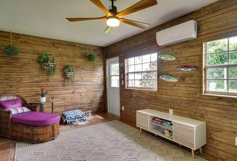 Hot Tub & Fire Pit: Pet Friendly Cape Coral Home