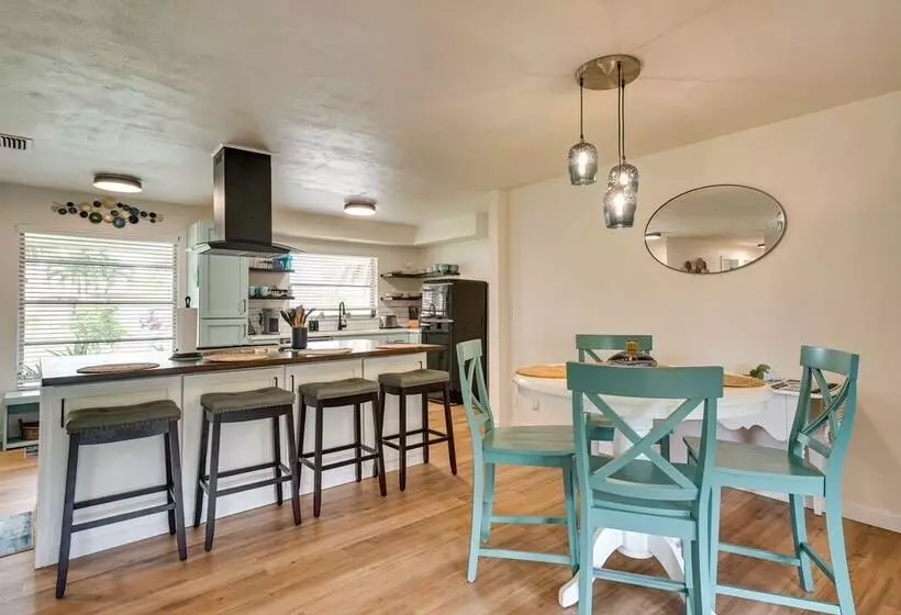 Hot Tub & Fire Pit: Pet Friendly Cape Coral Home