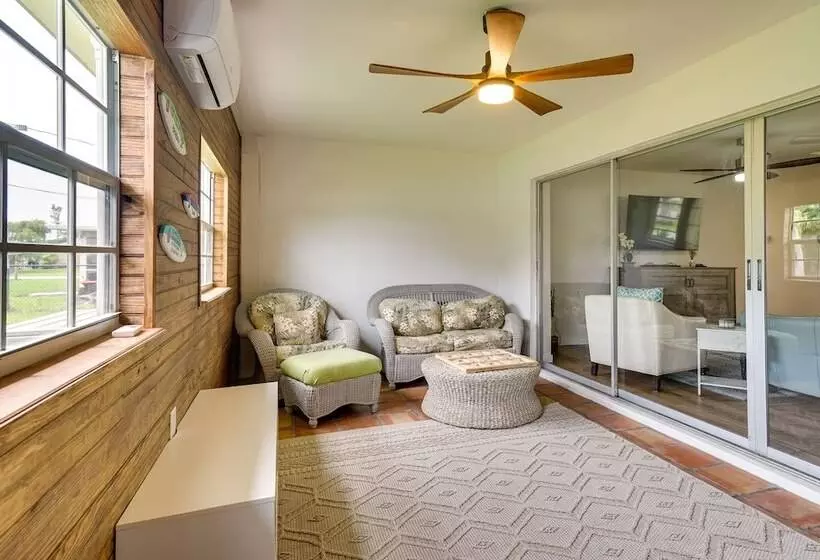 Hot Tub & Fire Pit: Pet Friendly Cape Coral Home