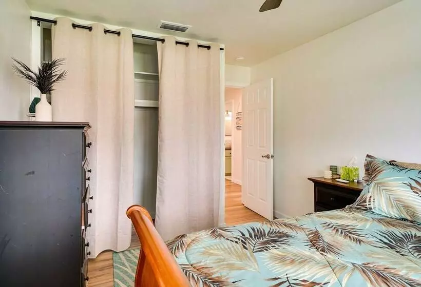 Hot Tub & Fire Pit: Pet Friendly Cape Coral Home
