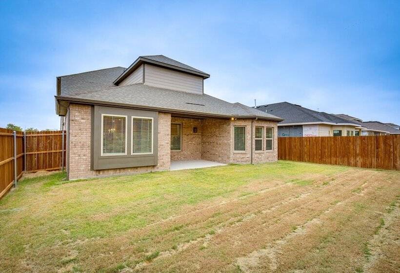 Pet Friendly Fate Home W/ Yard & Fireplace!