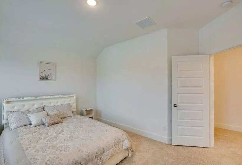 Pet Friendly Fate Home W/ Yard & Fireplace!