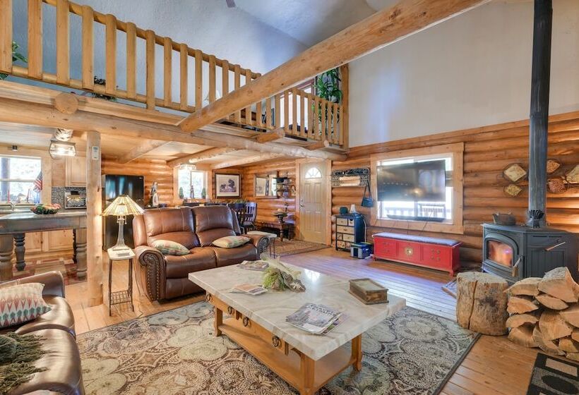 Philipsburg Log Cabin   Direct Bike Park Access!