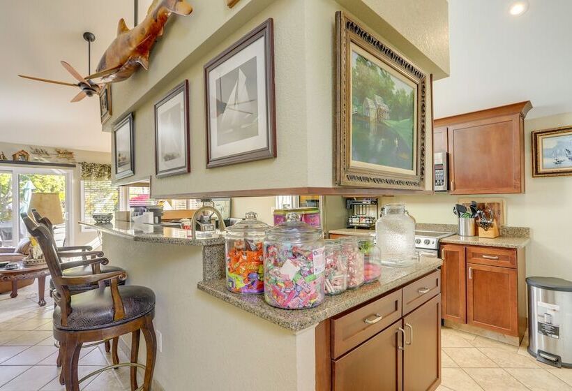 Port Clinton Home W/ Private Dock + Gazebo!